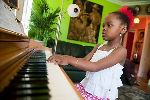 5-year-old, Queens, N.Y. Prodigy Can Speak Seven Languages, Play Six Instruments