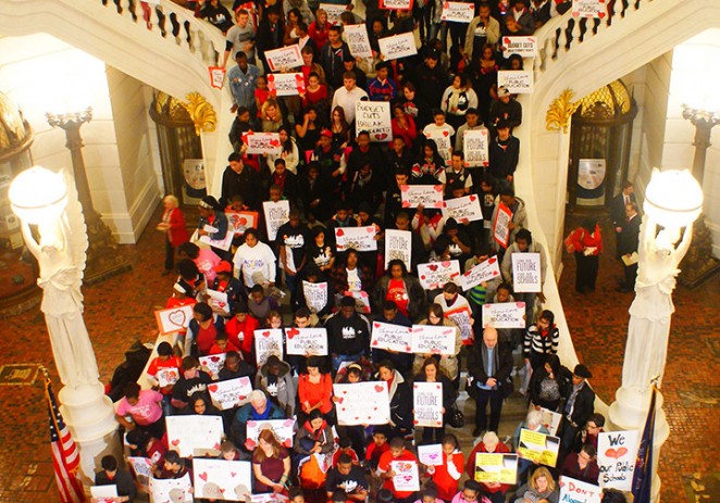 Philadelphia Student Union  Organizes to Fight School Closing
