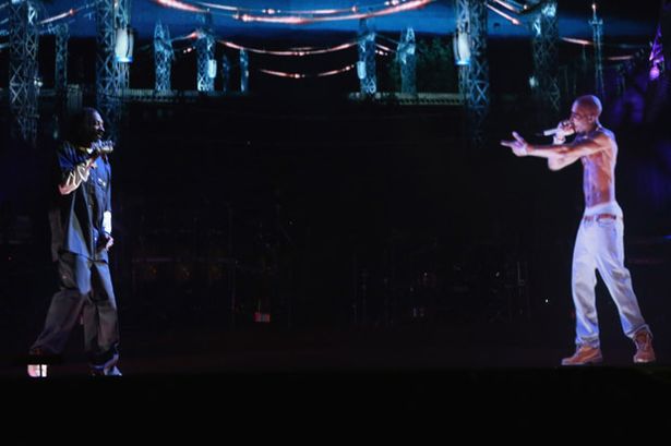 #TupacBack? Life-like Tupac Hologram Creates Mass Hysteria At Coachella Concert [Video]