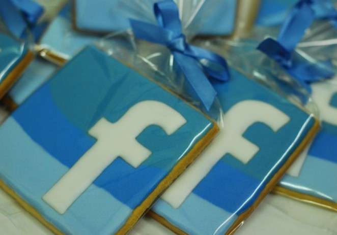 US Congressmen Ask FTC To Investigate Facebook Cookies